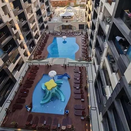 In Complex 5 Stele Langa Plaja Apartment