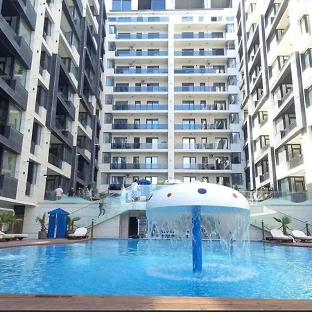 Sea View & Pool In 3*