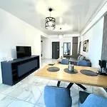 In Complex 5 Stele Langa Plaja Apartment *