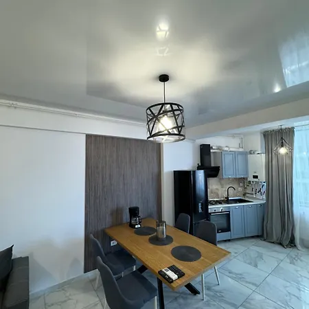 Daire Sea View & Pool In Navodari