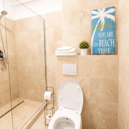 Апартаменты Sea View & Pool In